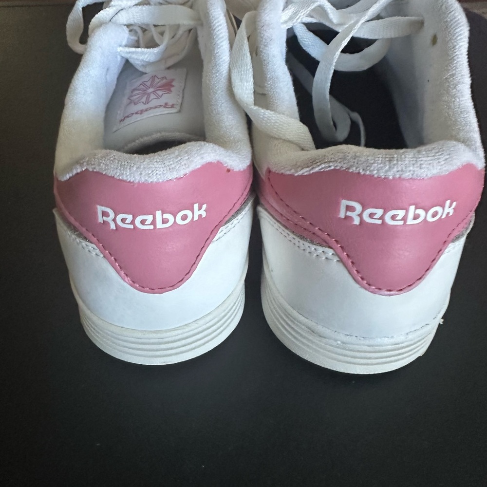 Reebok White Sneakers with Pink Accents - Picture 3 of 6